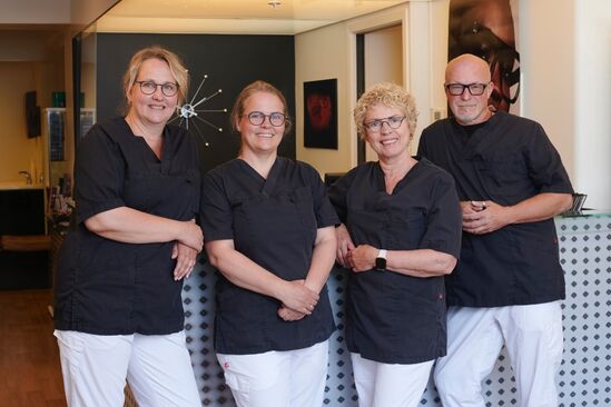 De som jobber hos Optiker Rønning